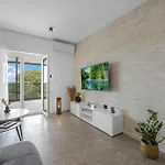 Luxurious In With Sauna Plastovo