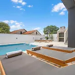 Luxurious In With Sauna * Plastovo