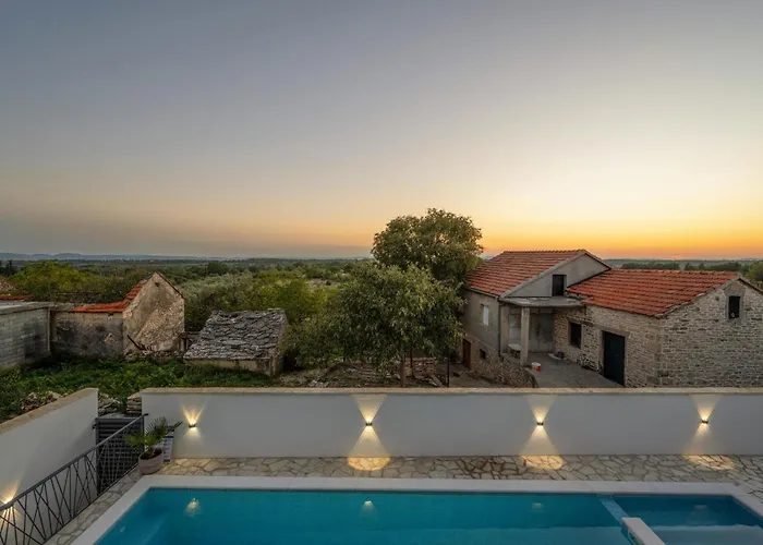 度假居 Lovely In With Sauna