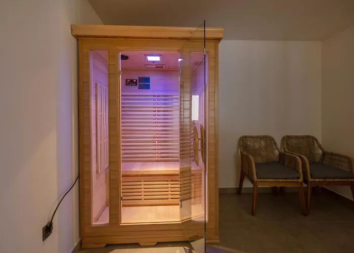 Lovely In With Sauna 度假居 *