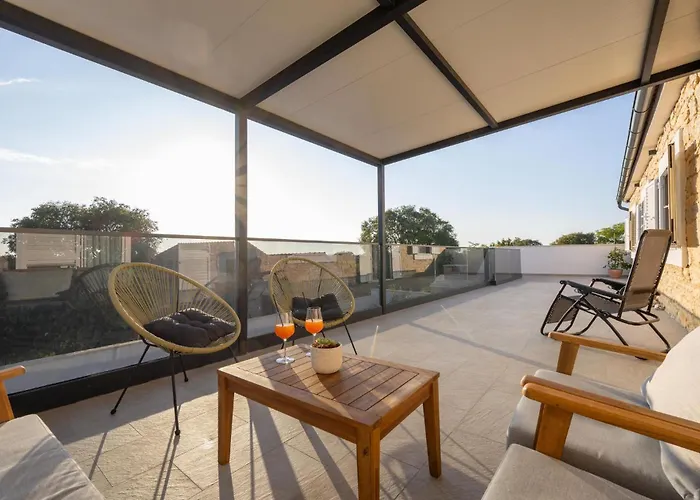 度假居 Lovely In With Sauna