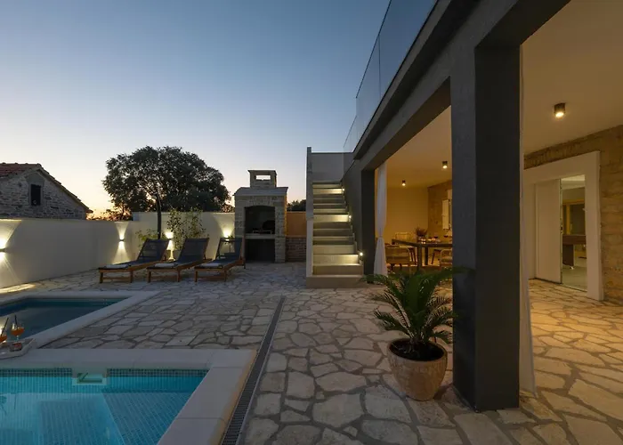 Lovely In With Sauna 度假居 Plastovo