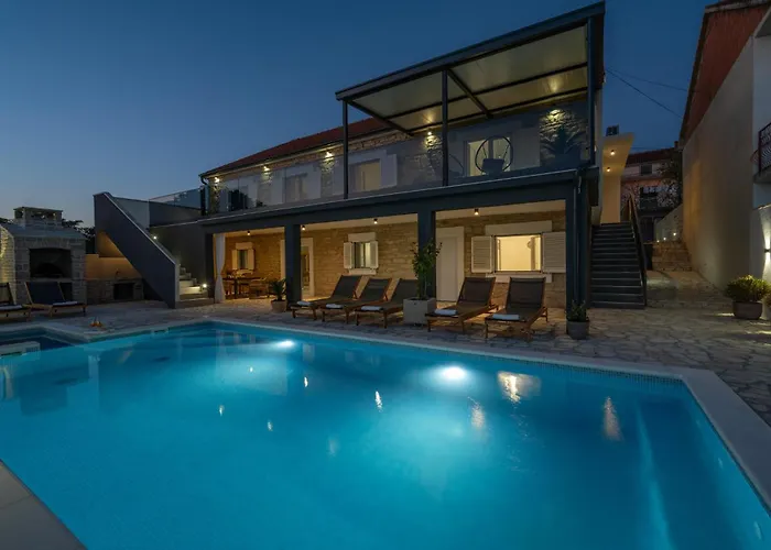 Lovely In With Sauna 度假居