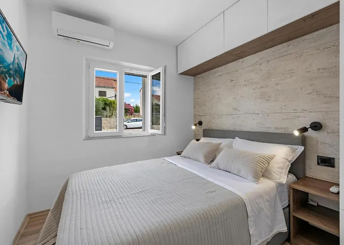 Lovely In With Sauna 度假居